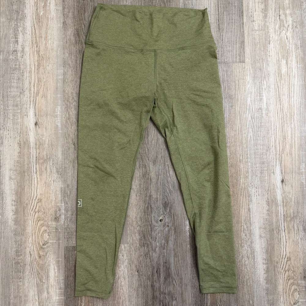 Fleo Women’s El Toro 25” High Waisted Legging Light Green-size Large *like NEW